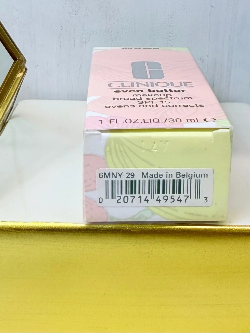 Clinique Even Better Makeup SPF 15 Broad Spectrum Foundation WN 82 Latte Medium
